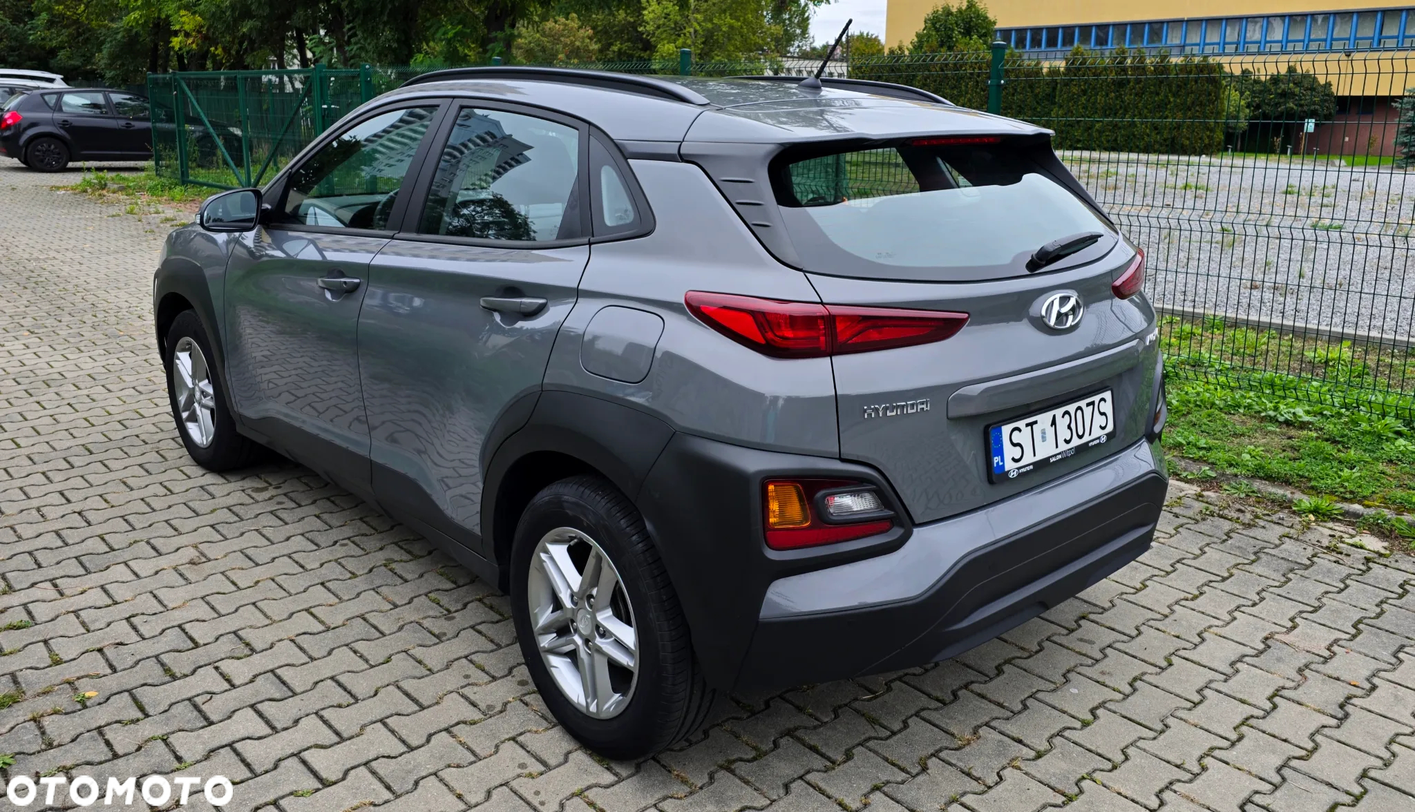 Hyundai Kona - 4