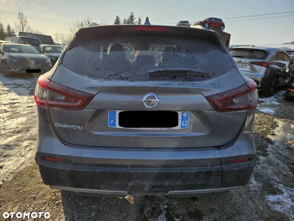 Nissan Qashqai 1.5 dCi DCT TEKNA - 6