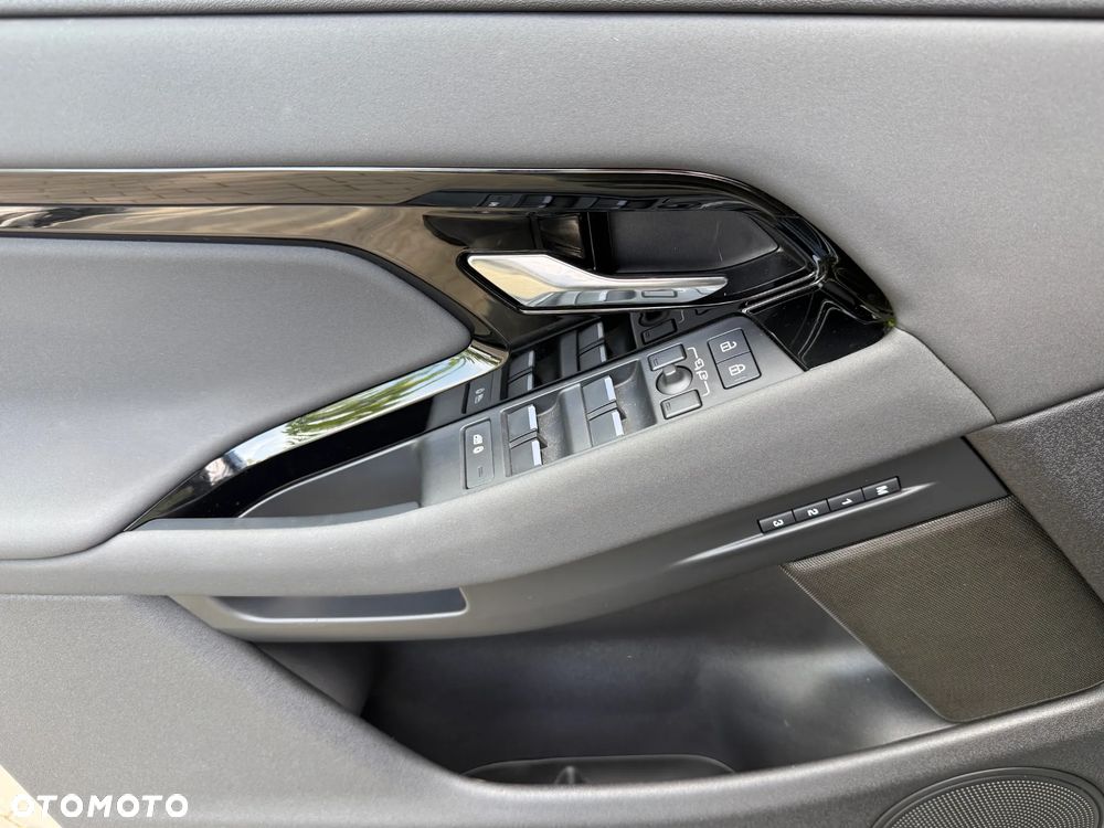 Land Rover Range Rover Evoque 2.0 D200 mHEV R-Dynamic SE - 16