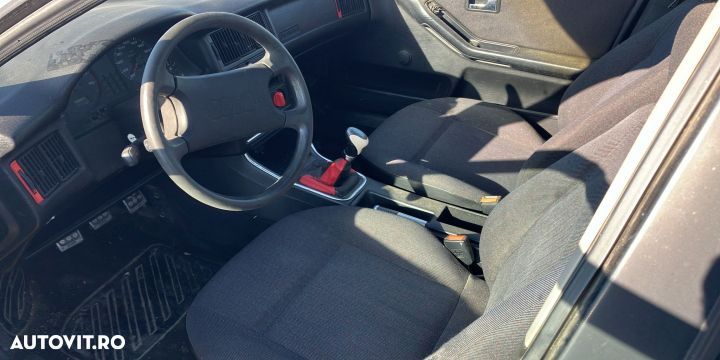 Usa fata stanga Audi 80 8A/B3 [1986 - 1991] Sedan 1.8 MT (90 hp) - 5