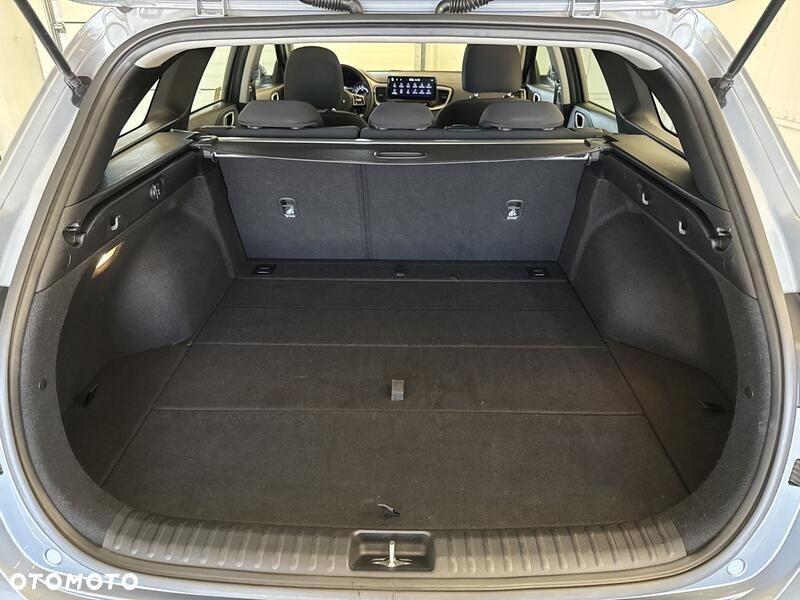 Kia Ceed 1.5 T-GDI M - 21