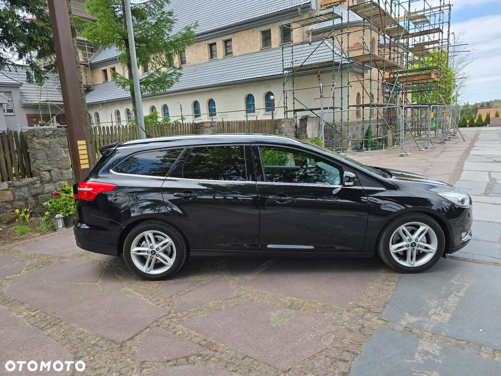Ford Focus 1.0 EcoBoost STart-Stopp-System TITANIUM - 13