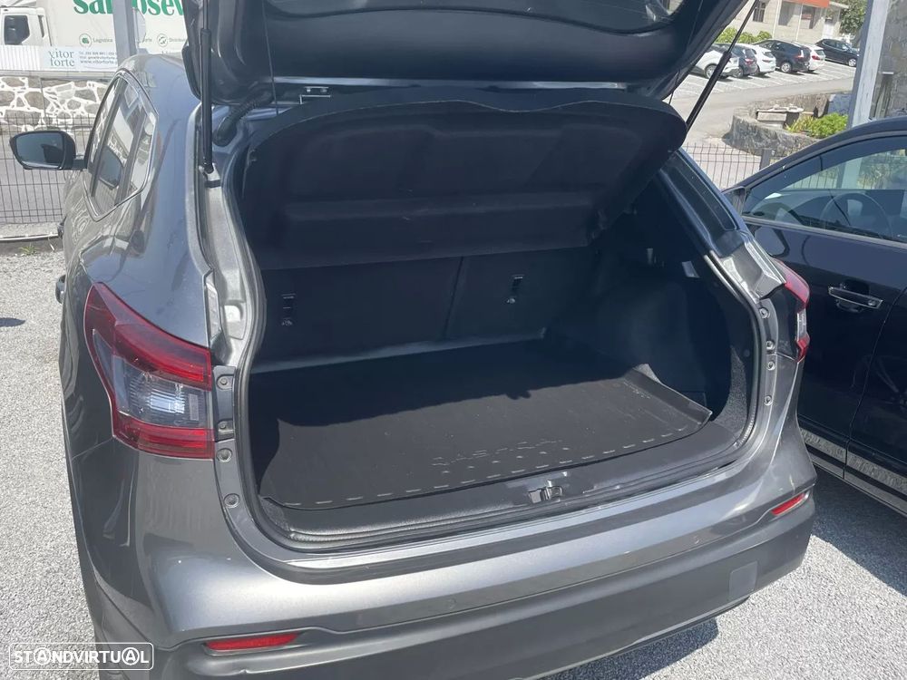 Nissan Qashqai 1.2 DIG-T N-Connecta - 18