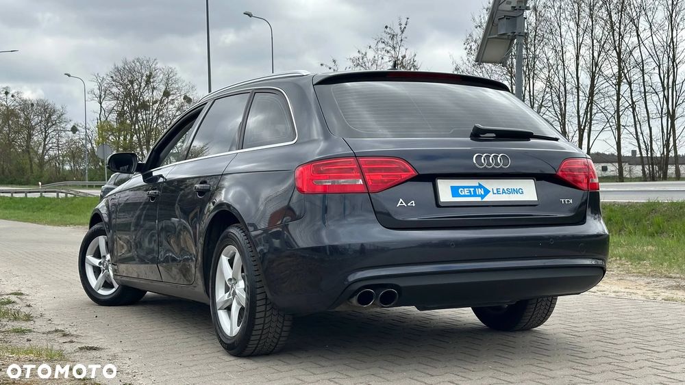 Audi A4 Avant 2.0 TDI DPF clean diesel Attraction - 11