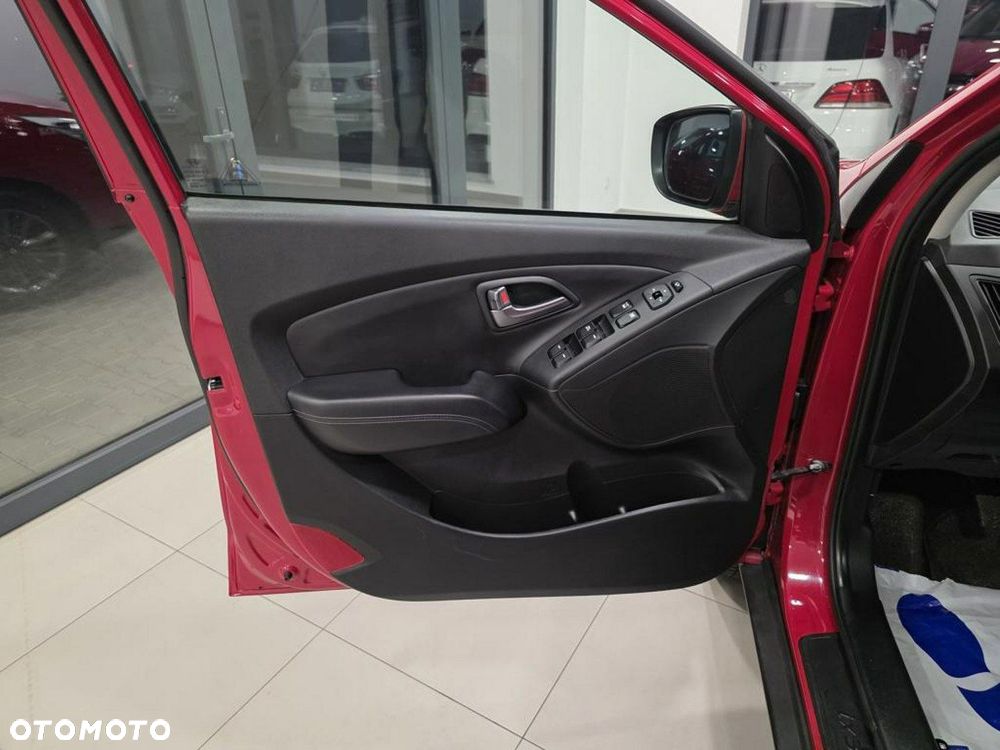 Hyundai ix35 1.6 2WD blue Style - 13