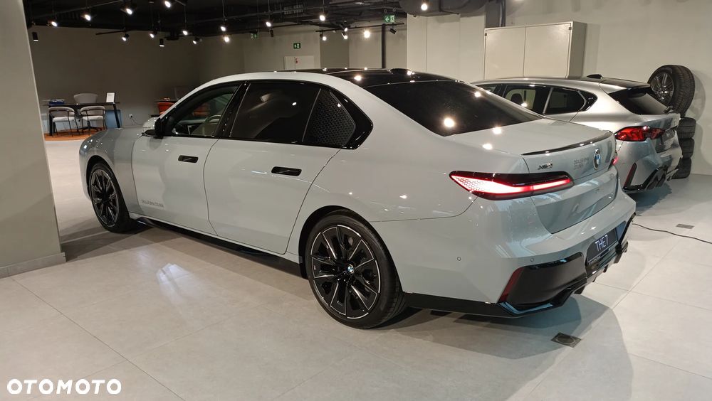 BMW Seria 7 - 3