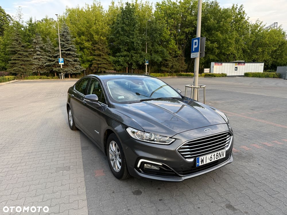 Ford Mondeo 2.0 Hybrid Titanium - 2