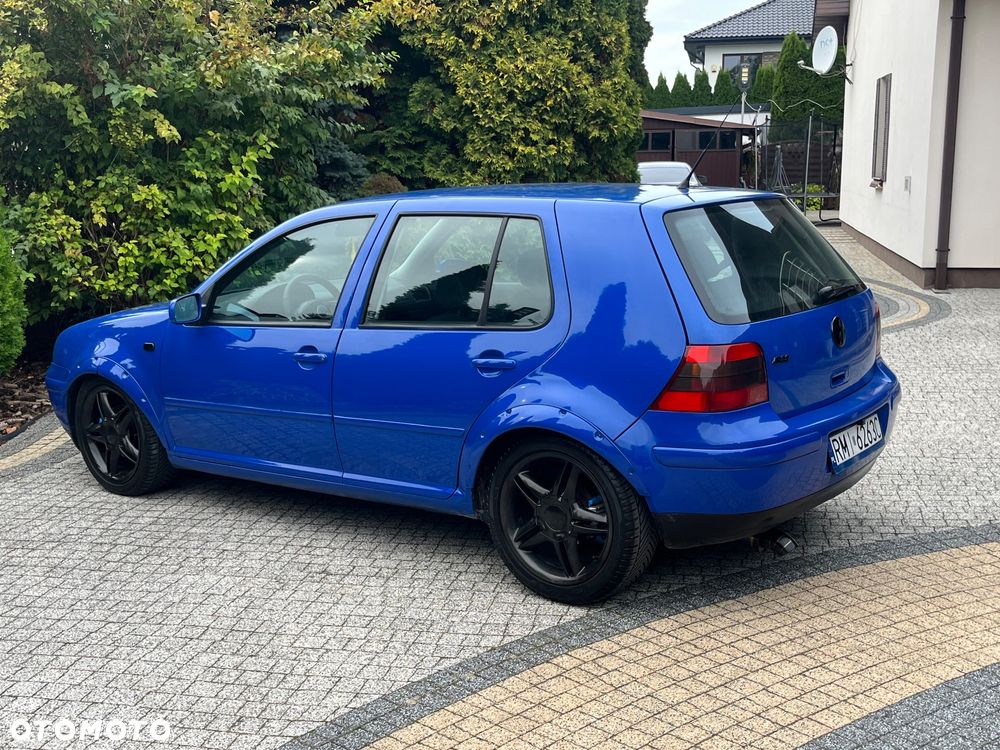 Volkswagen Golf - 19