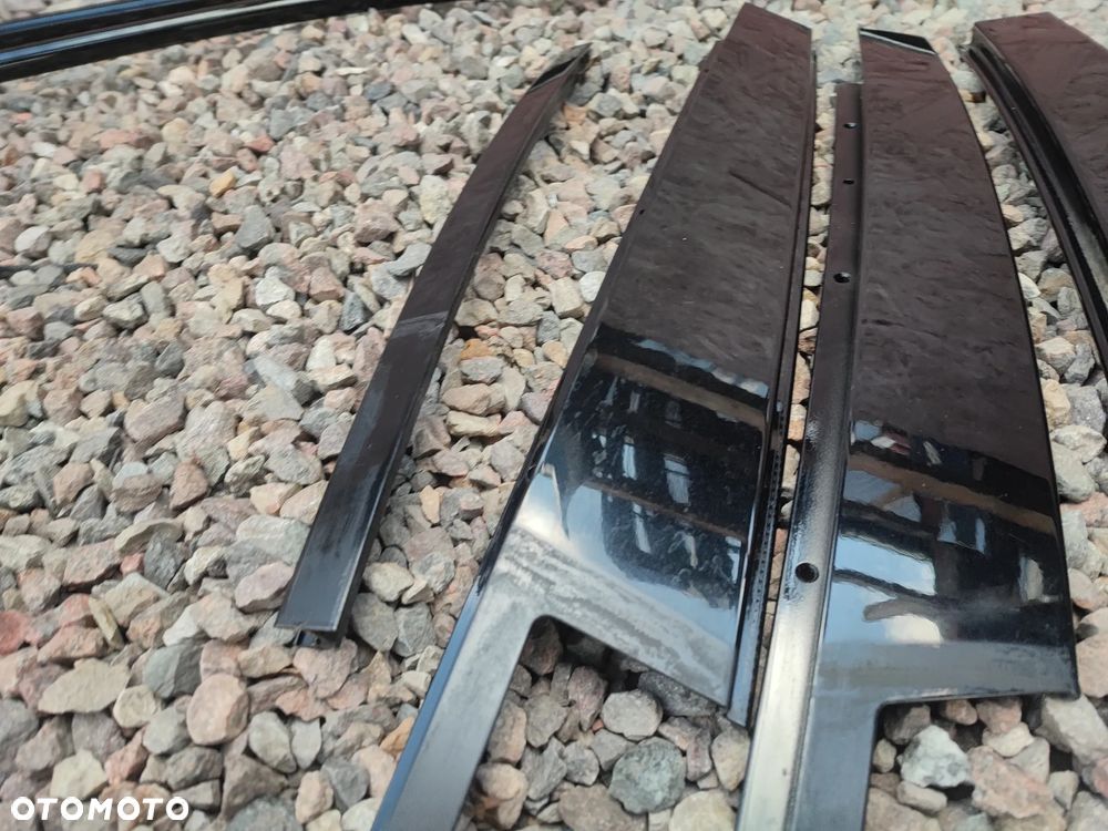 BMW E46 SEDAN ORYGINALNY KOMPLETNY KOMPLET LISTEW OZDOBNYCH SCHADOW-LINE / CZARNY WYSOKI POŁYSK / GLANZSCHWARZ M-PAKIET W DOBRYM STANIE O NR. 51 13 2 695 281 / 51 13 2 695 282 / 51 34 2 695 290 / 51 34 2 695 289 / 51 33 2 695 284 OEM W DOBRYM STANIE - 39