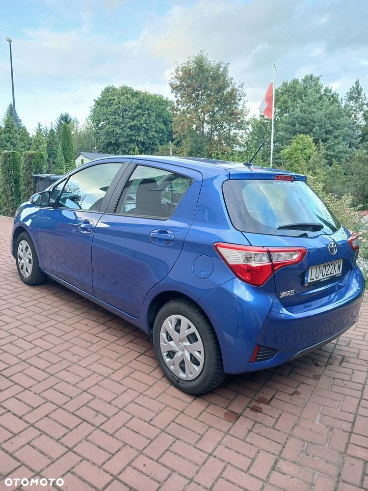 Toyota Yaris 1.5 Premium - 6