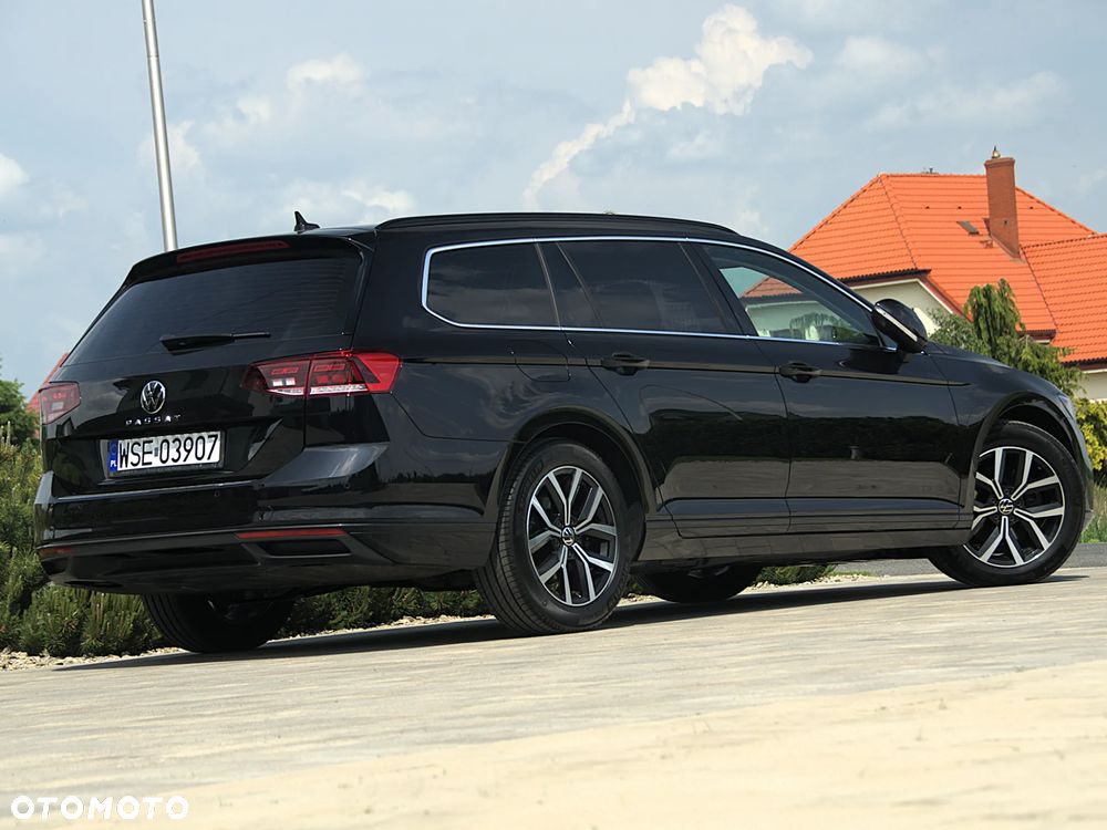 Volkswagen Passat 2.0 TDI EVO Elegance DSG - 19