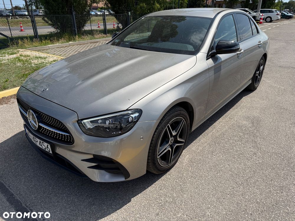 Mercedes-Benz Klasa E 220 d 4-Matic AMG - 2