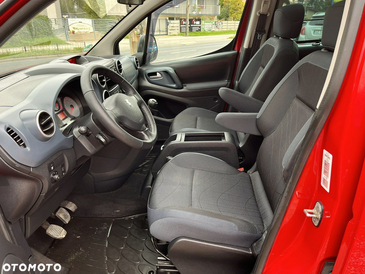 Peugeot Partner Tepee HDi FAP 110 Family - 13