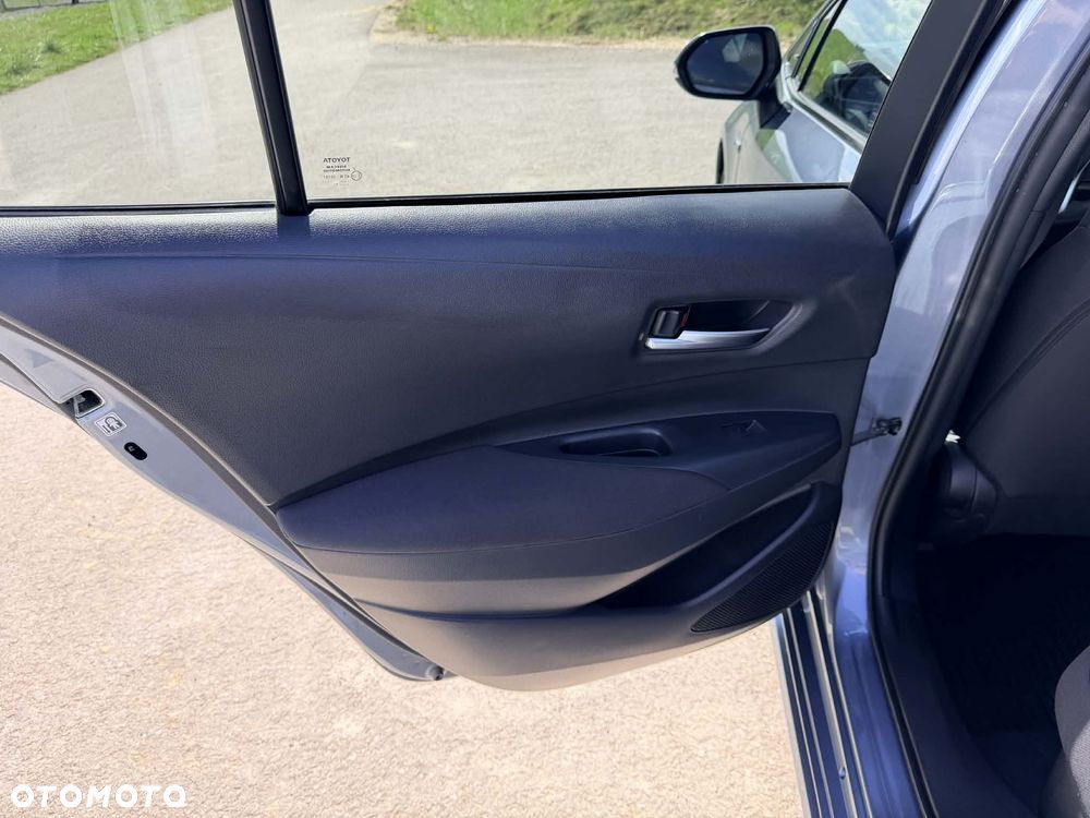 Toyota Corolla 1.8 Hybrid Selection - 20