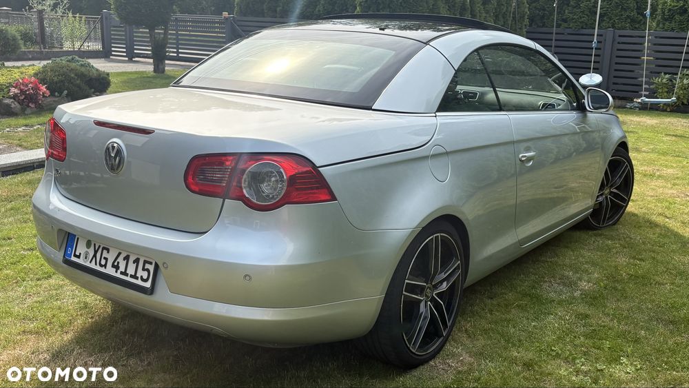 Volkswagen Eos - 4