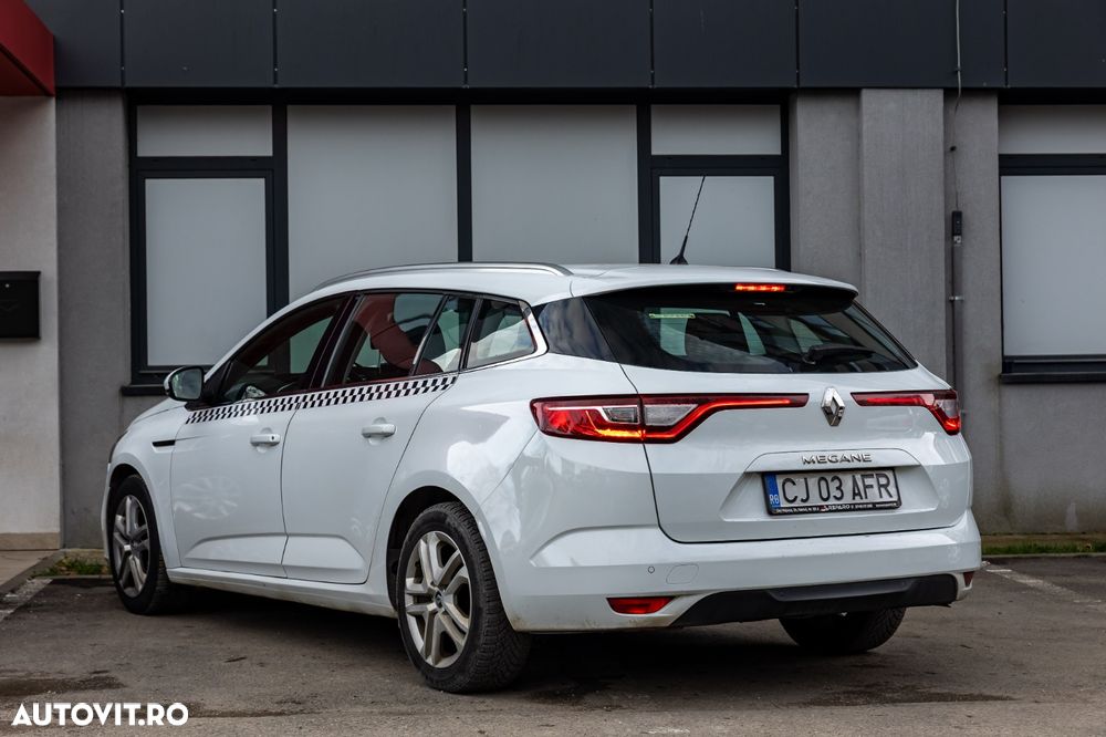 Renault Megane Blue dCi Intens - 5