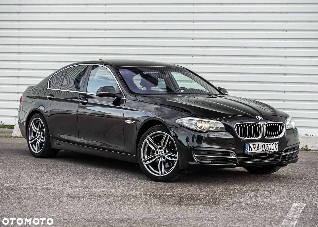 BMW Seria 5 520d xDrive - 1