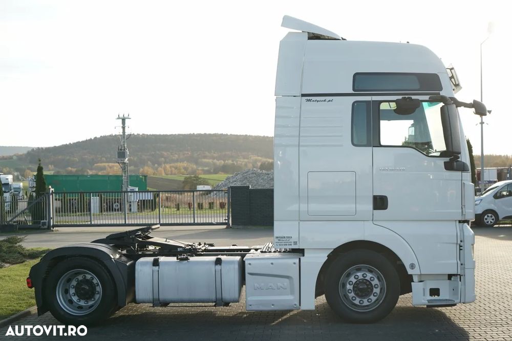 MAN TGX 18.470 / PLATĂ JOSĂ / MEGA / LOC AL CINCILEA REGLABIL / 2020 / NAVI - 9