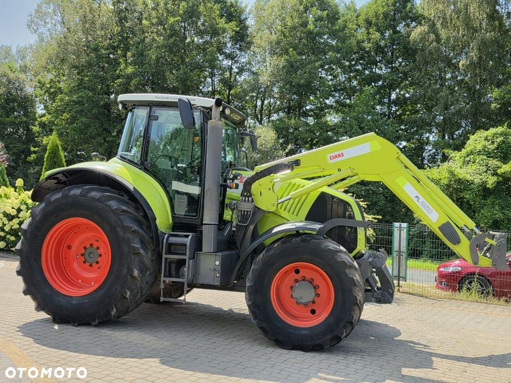 Claas AXION 810 CMATIC - 13