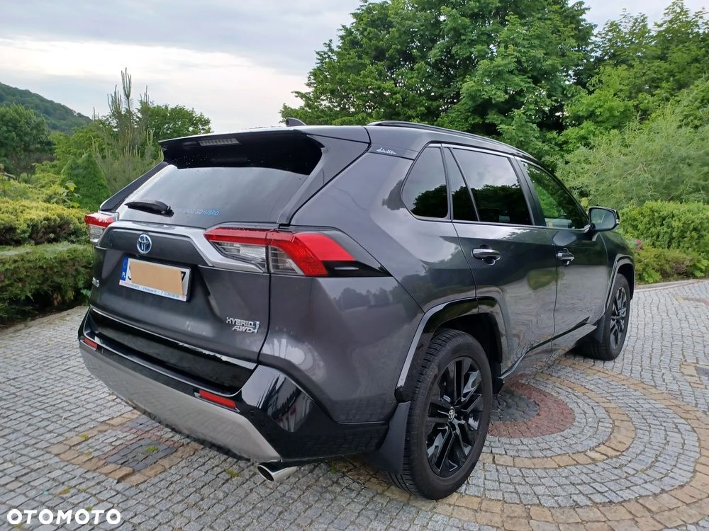 Toyota RAV4 - 5
