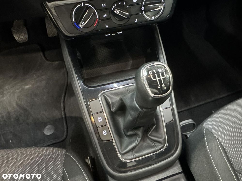 Skoda Fabia - 28