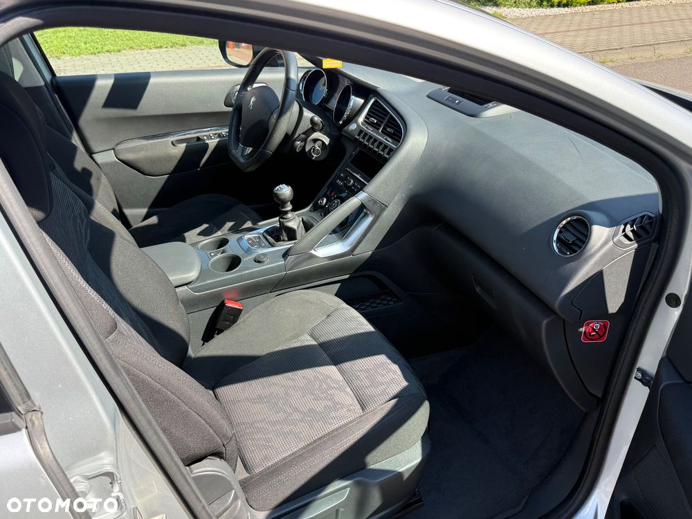 Peugeot 3008 1.6 HDi Premium - 18