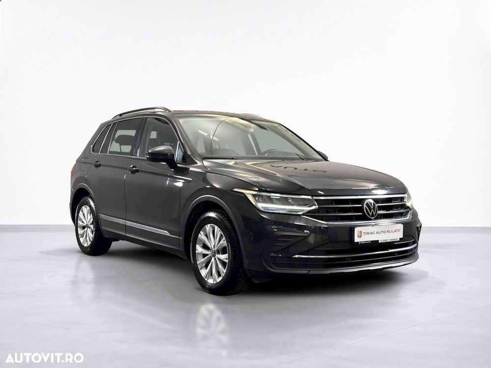 Volkswagen Tiguan - 30