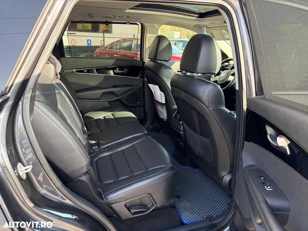 Kia Sorento 2.2 CRDi AWD Aut. Edition 7 - 10