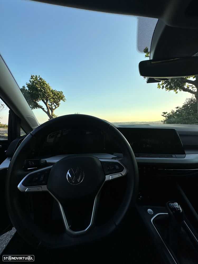 VW Golf 1.0 TSI Life - 11