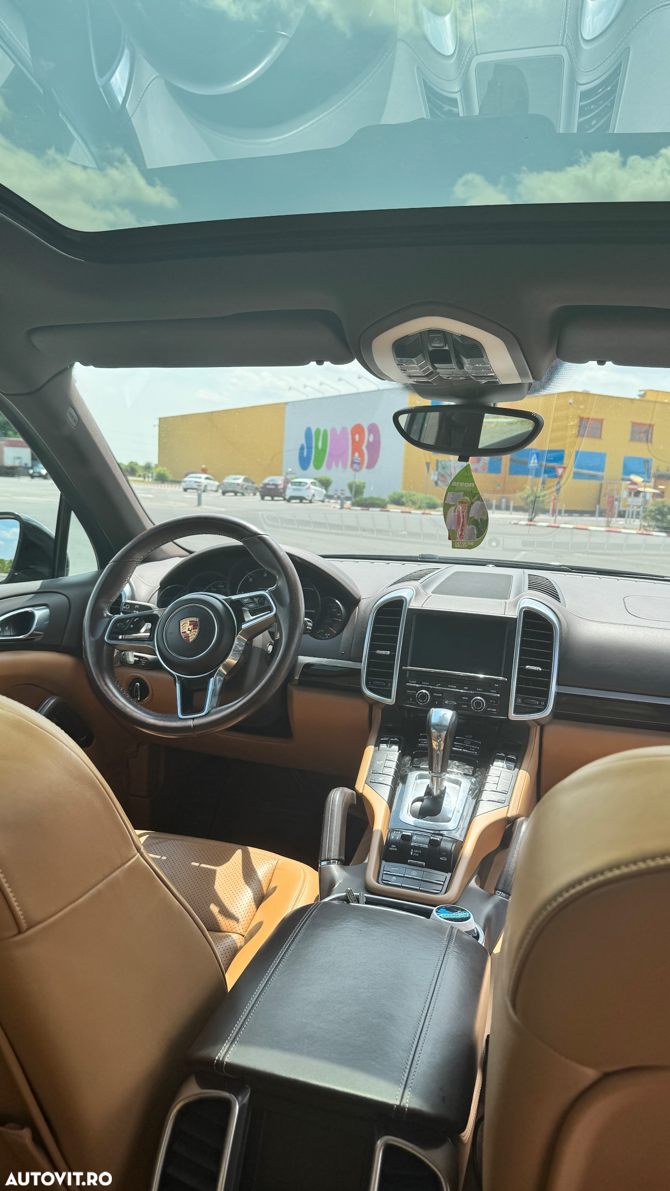 Porsche Cayenne 3.0 L - 8