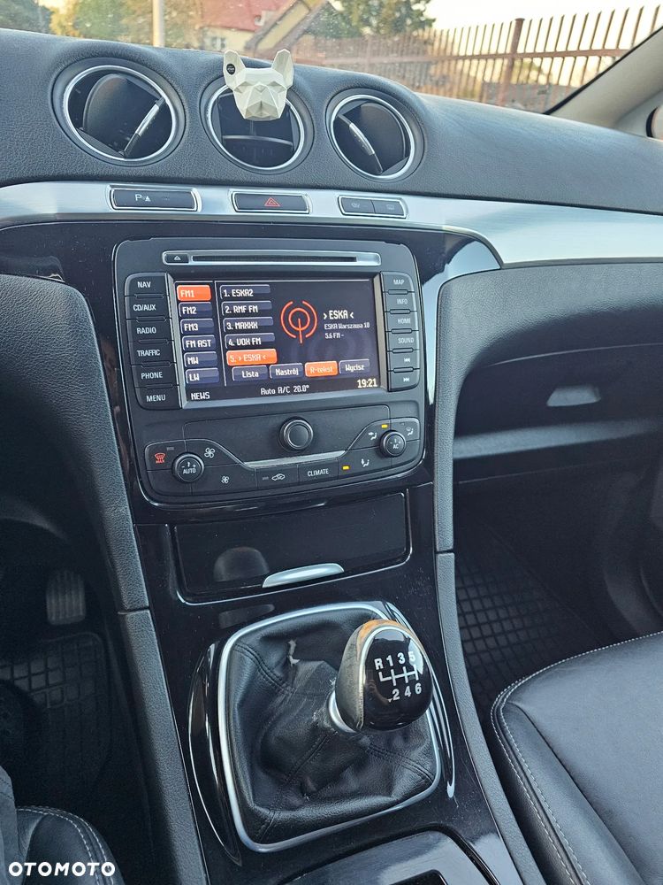 Ford S-Max 2.0 TDCi DPF Titanium - 10