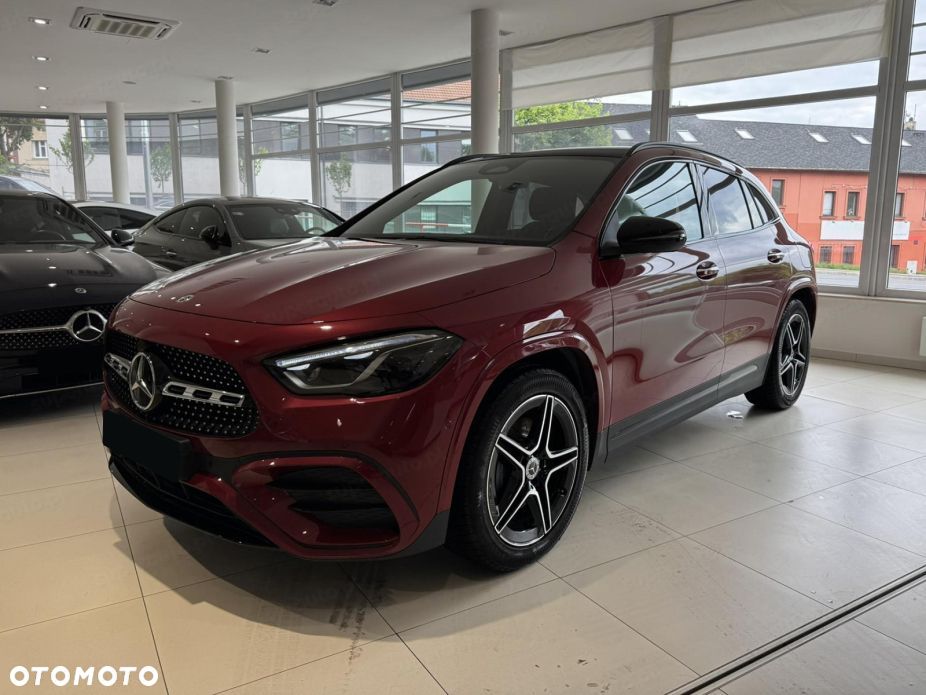 Mercedes-Benz GLA 200 mHEV AMG Line 7G-DCT - 3