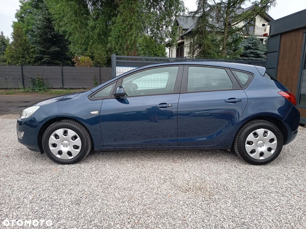 Opel Astra 1.6 Automatik Edition - 4