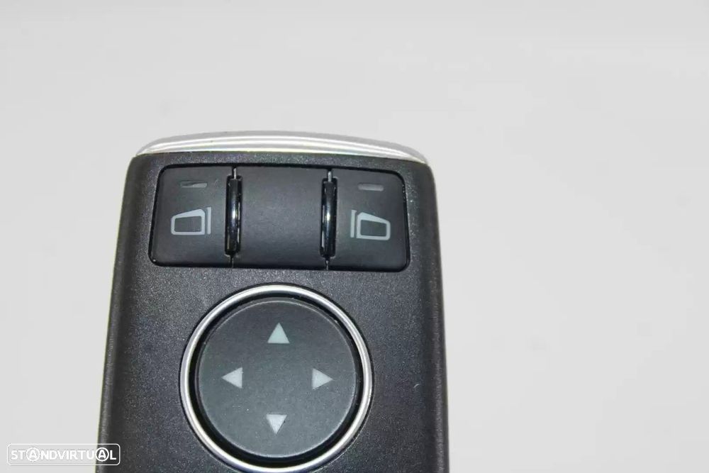COMANDO ELEVADOR DE VIDRO FRONTAL ESQUERDO MERCEDES-BENZ CLASSE C 2010 -A2049055... - 4