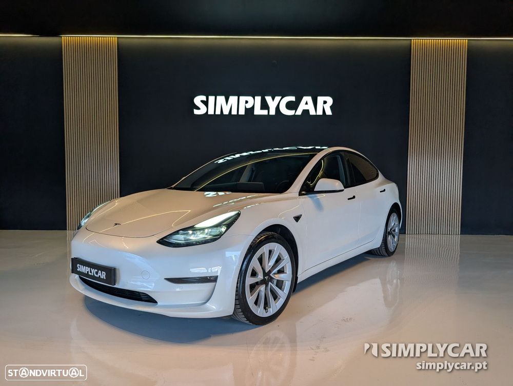 Tesla Model 3 - 2