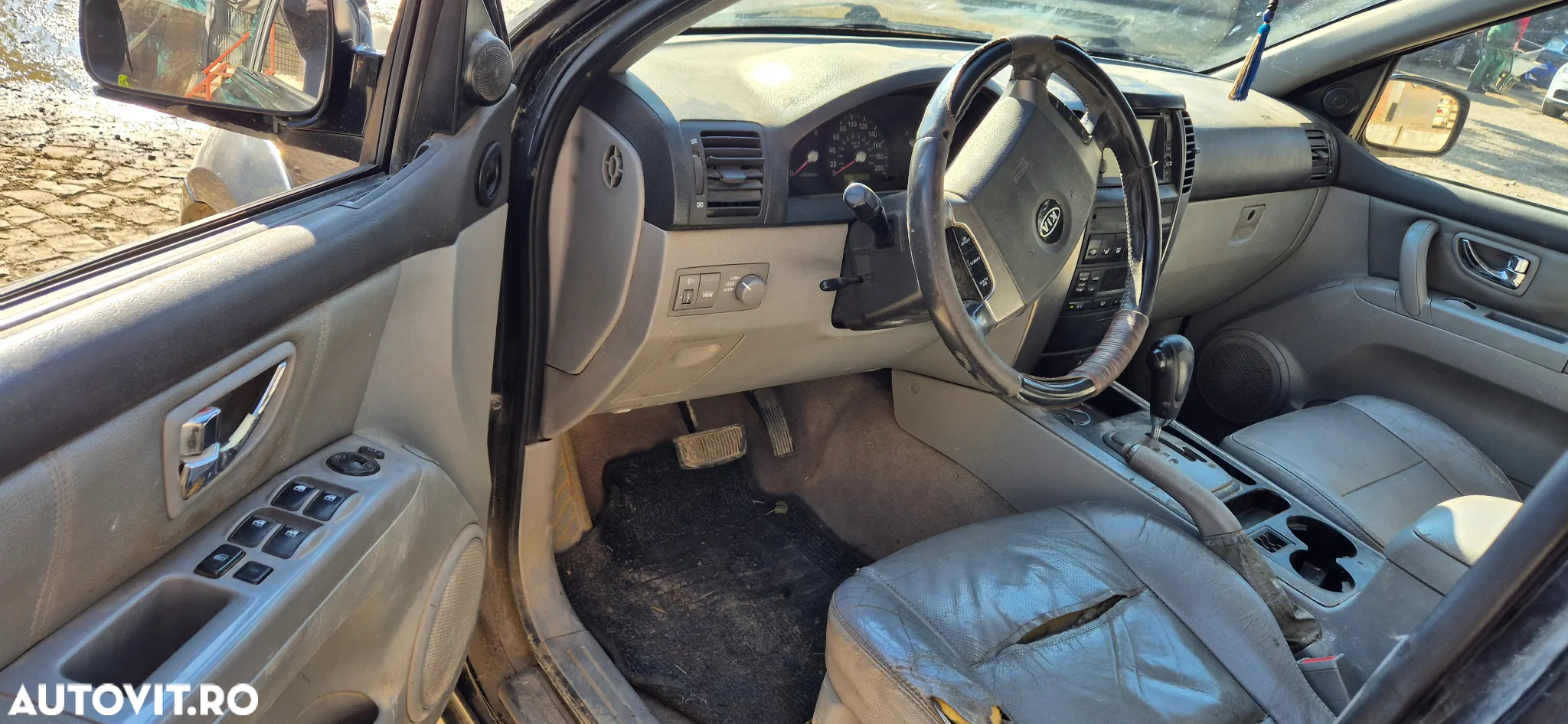 Piese auto Kia Sorento 2005 2.5 diesel - 7