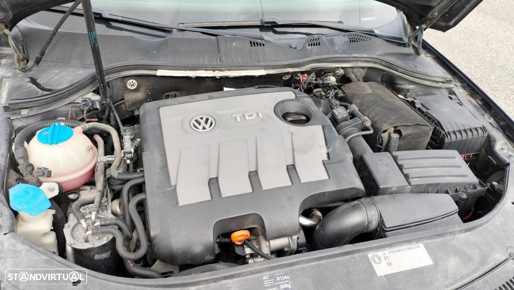 VW Passat 1.6 TDI BlueMotion - 7