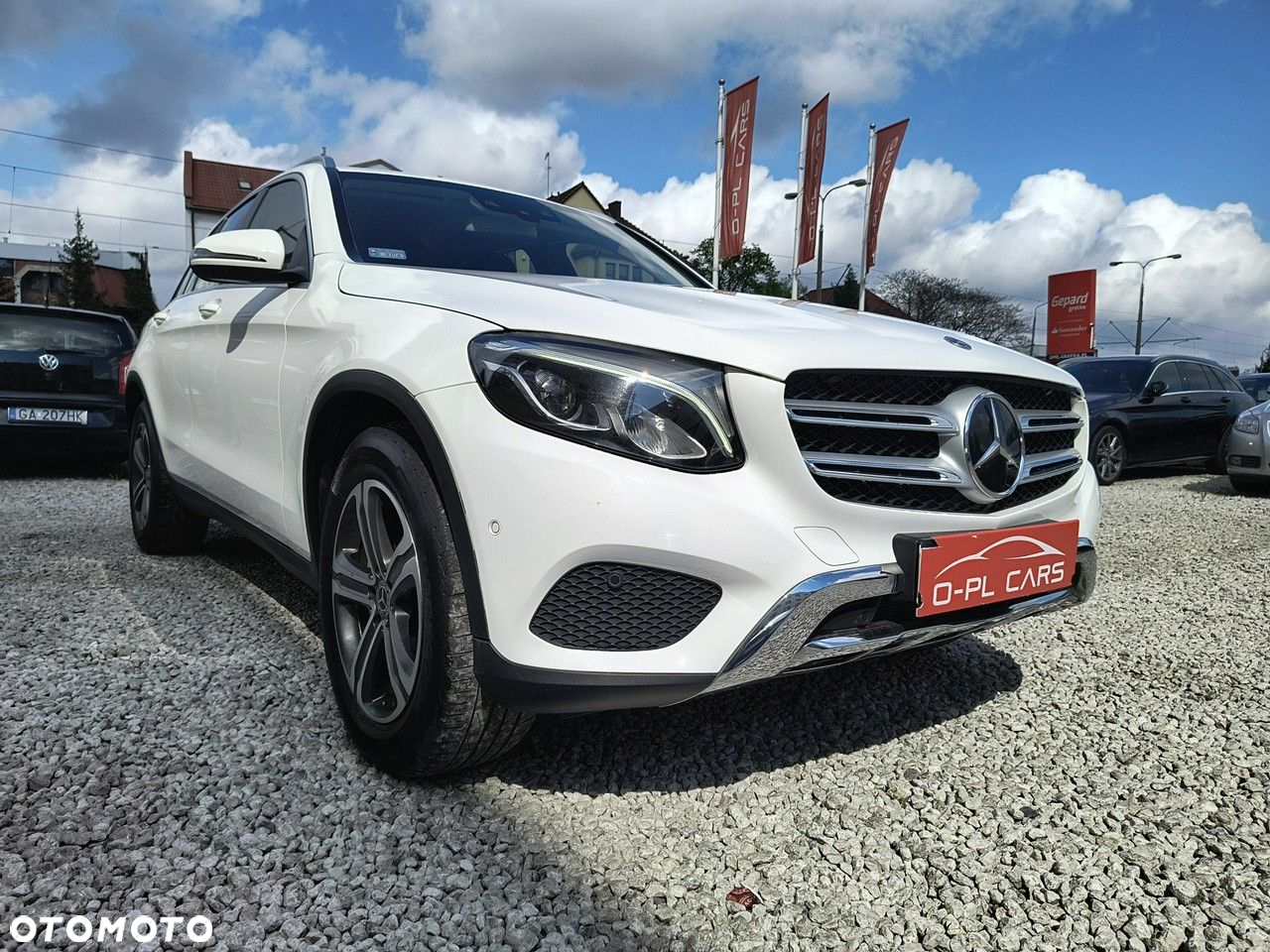 Mercedes-Benz GLC - 12