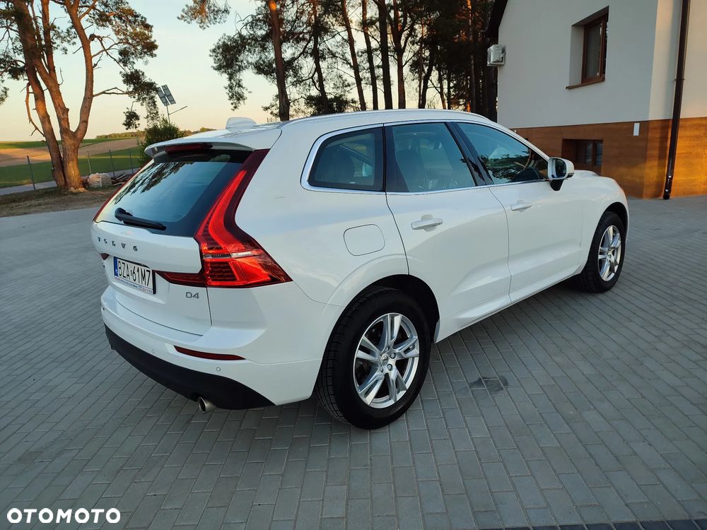 Volvo XC 60 - 4