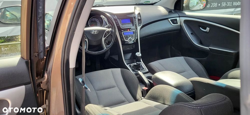 Hyundai i30 1.6 GDI BlueDrive Comfort - 16