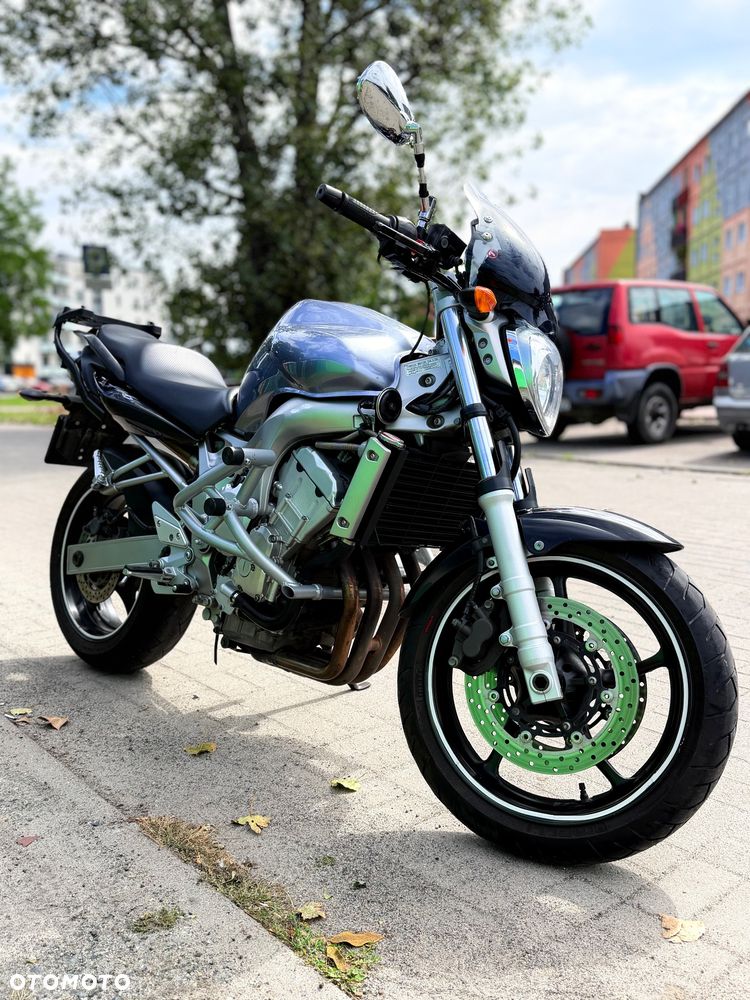 Yamaha FZ6 - 1