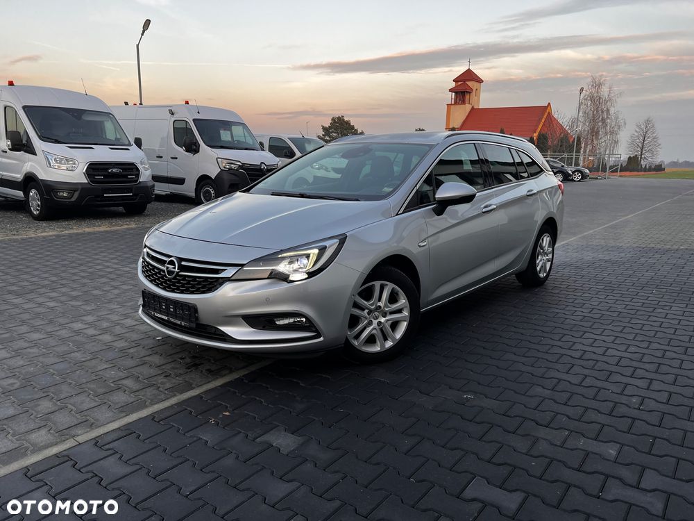 Opel Astra 1.6 CDTI Elite S&S - 2