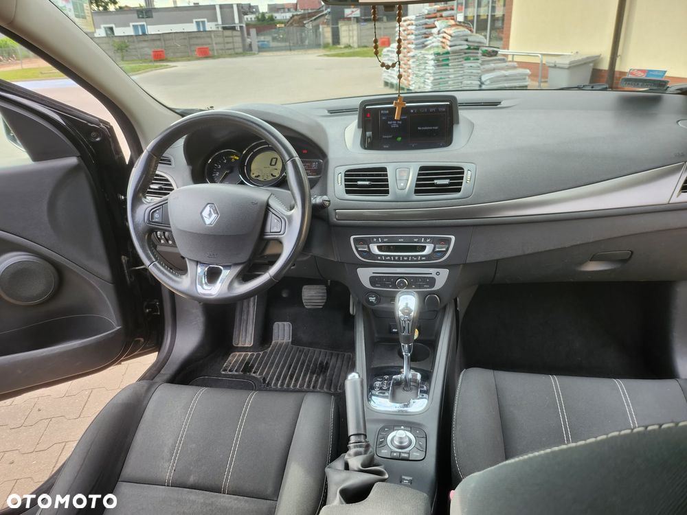 Renault Megane 1.5 dCi Limited EDC - 8