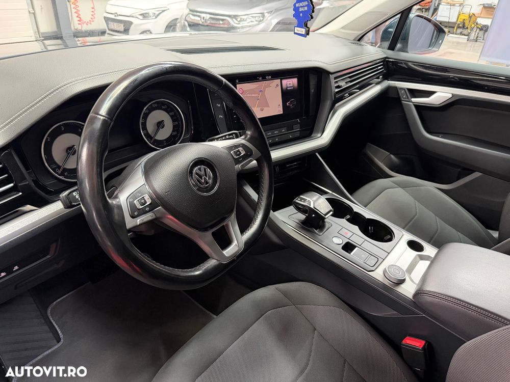 Volkswagen Touareg 3.0 V6 TDI 4Motion DPF Automatik - 15