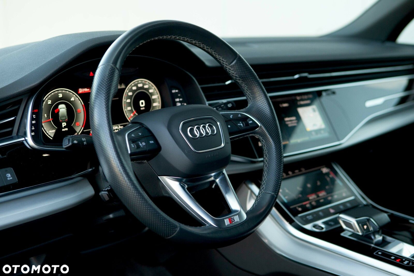 Audi Q7 - 16