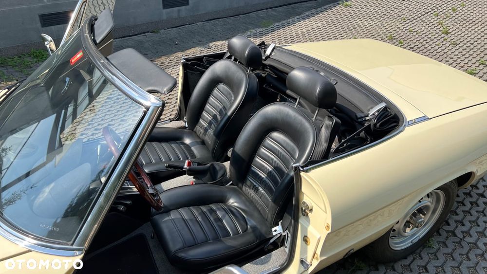 Alfa Romeo Spider - 30