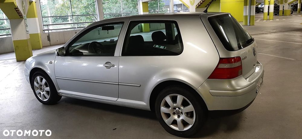 Volkswagen Golf 1.9 TDI Comfortline - 2
