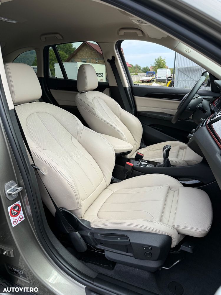 BMW X1 xDrive20d Sport Line - 17