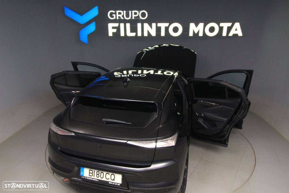 DS DS4 4 1.2 PureTech Performance Line EAT8 - 10