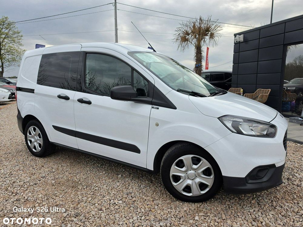 Ford Transit Courier - 7